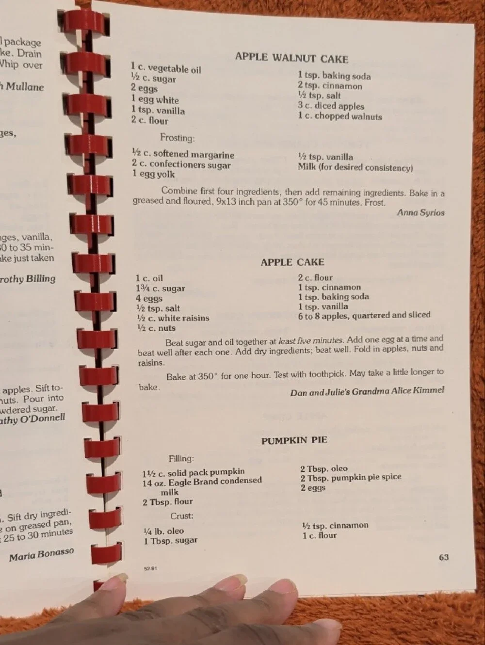 Flanders Family Favorites Recipe/Notebook - Cream Cover with Red Spiral
